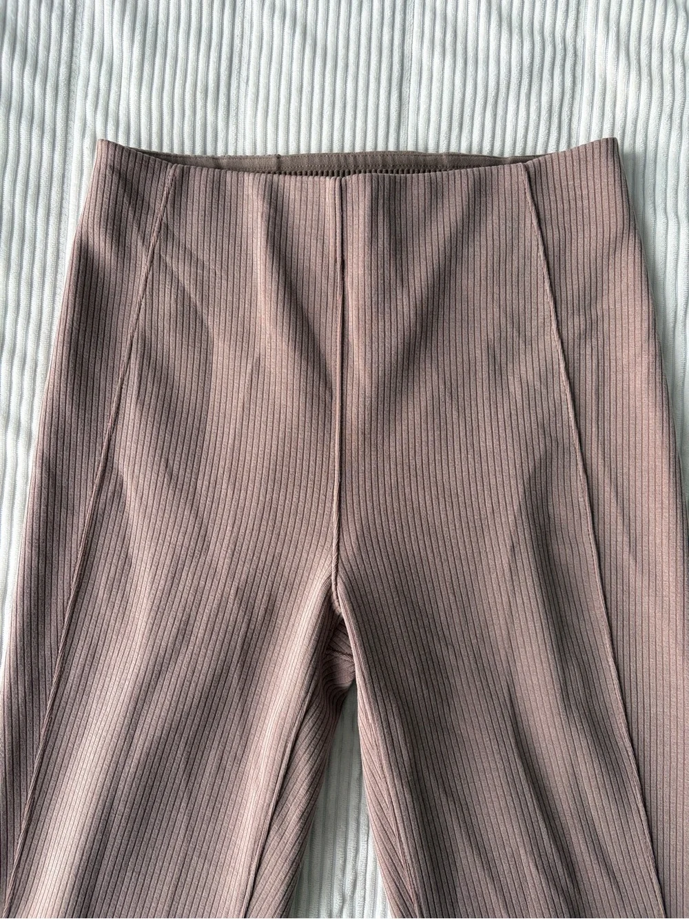 Lululemon Ribbed Cropped Pants Womens 4 Softstreme Zip-Leg High-Rise